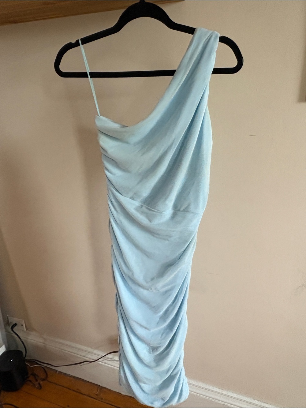 Love By Design One-Shoulder Body-Con light blue dress size M